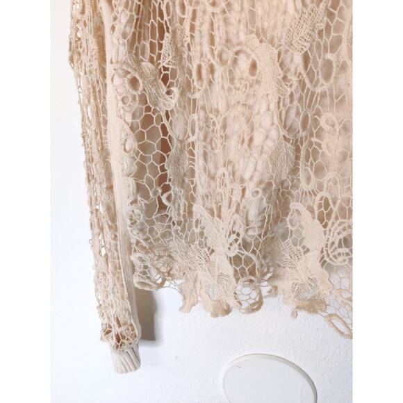 Free People Cream Long Sleeve Lace Overlay Round Neck Sweater Size XS - Picture 4 of 8